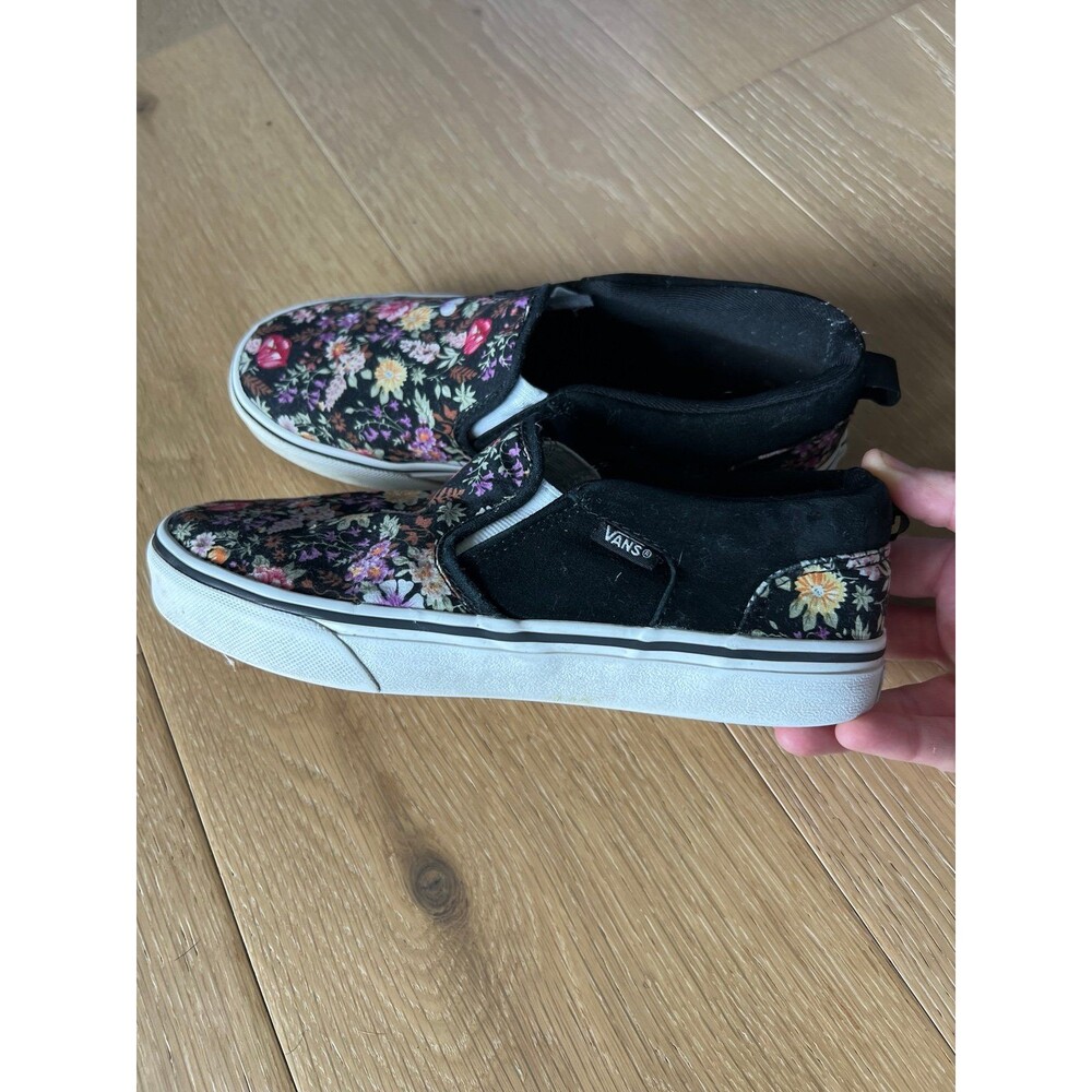 Vans Black Floral Slip-On Sneakers - Picture 4 of 8